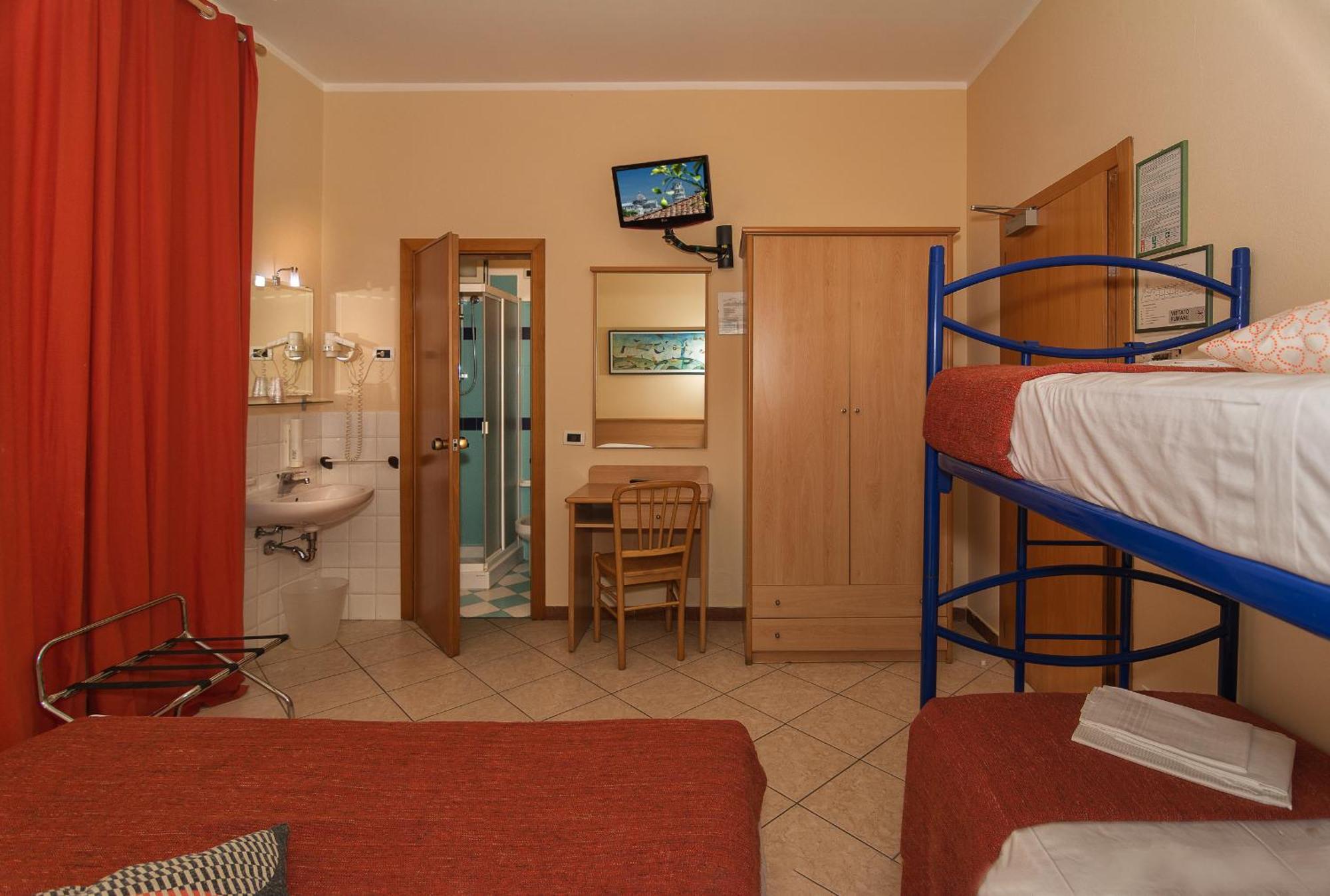 Hotel Astor Pisa Ruang foto