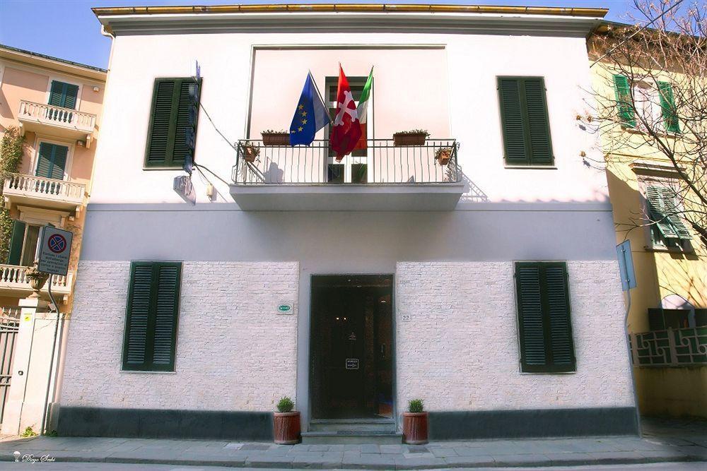 Hotel Astor Pisa Bagian luar foto